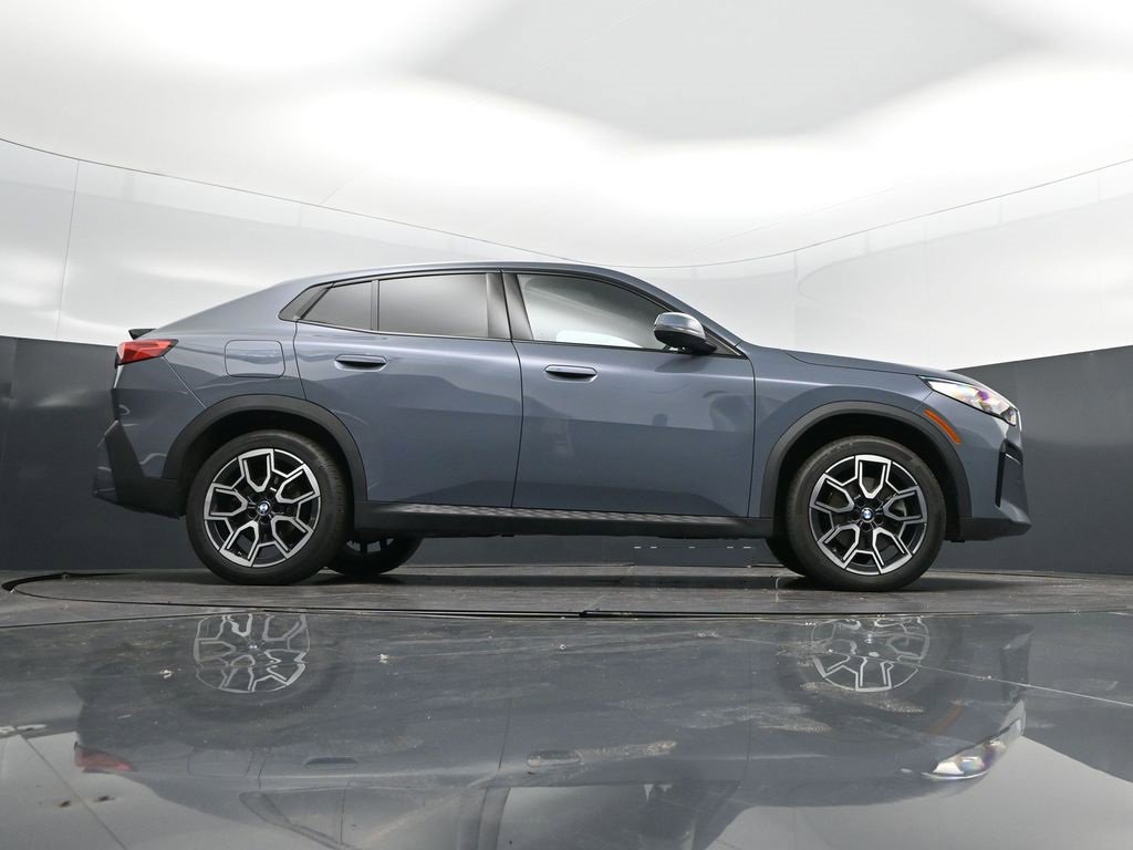 Certified 2025 BMW X2 xDrive28i image 43