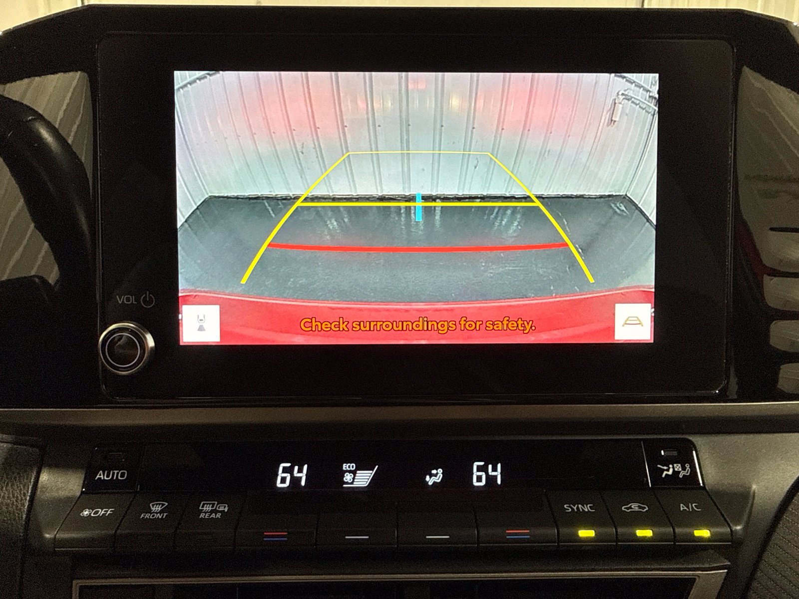 Used 2025 Toyota Camry SE FWD image 29