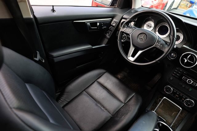 Used 2014 Mercedes-Benz GLK 350 2WD image 22