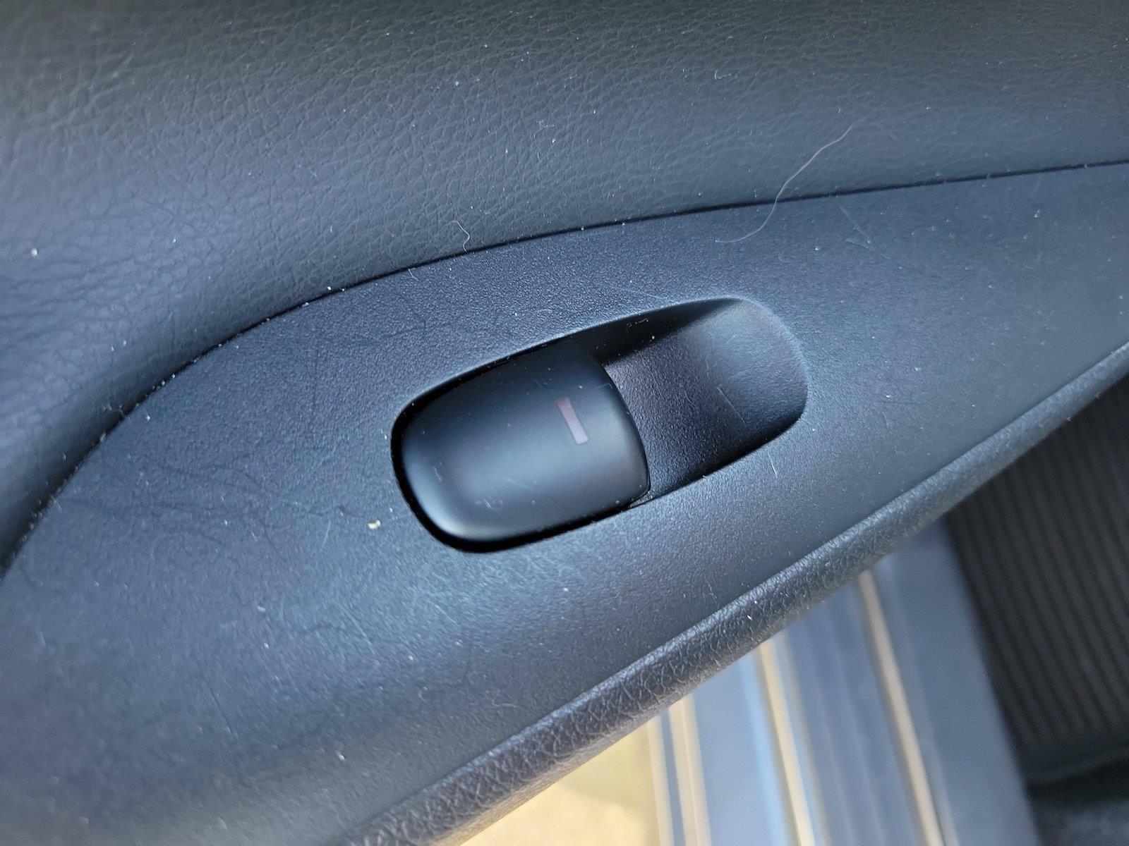 Used 2014 Nissan Altima 2.5 SL w/ Moonroof Package FWD image 14