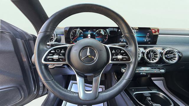 Used 2022 Mercedes-Benz CLA 250 image 14