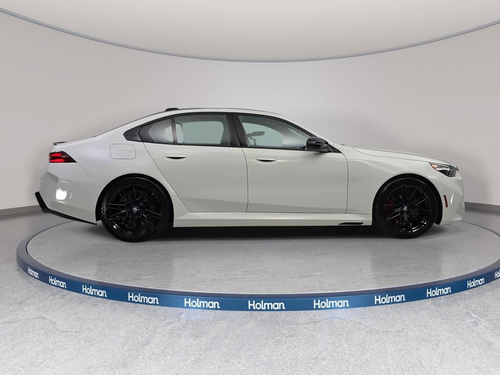 Used 2026 BMW M5 w/ Executive Package AWD/4WD image 5