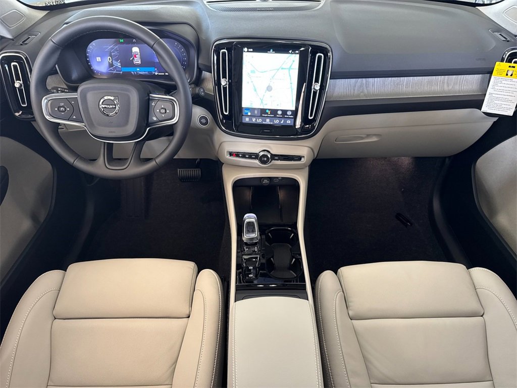 New 2026 Volvo XC40 B5 Ultra image 12