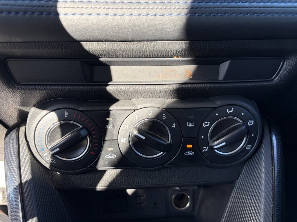 Used 2017 Toyota Yaris iA image 10