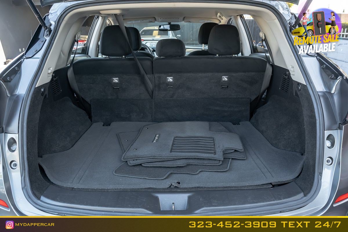Used 2018 Nissan Murano SV AWD/4WD image 17