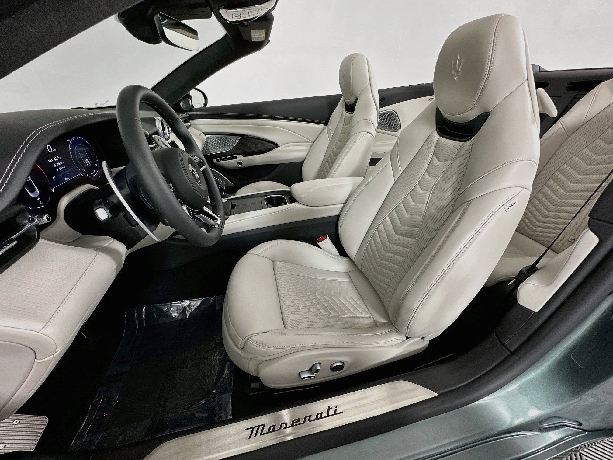New 2026 Maserati GranCabrio Modena AWD/4WD image 19
