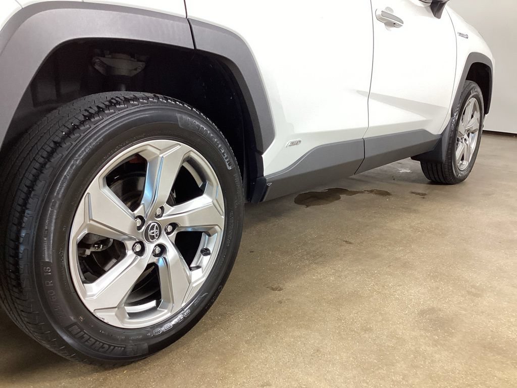 Used 2020 Toyota RAV4 Limited w/ Limited Grade Weather Package AWD/4WD image 9