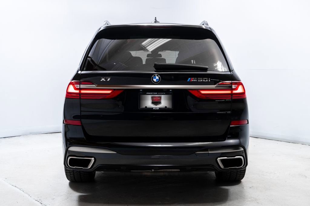 Used 2022 BMW X7 M50i w/ Executive Package AWD/4WD image 6