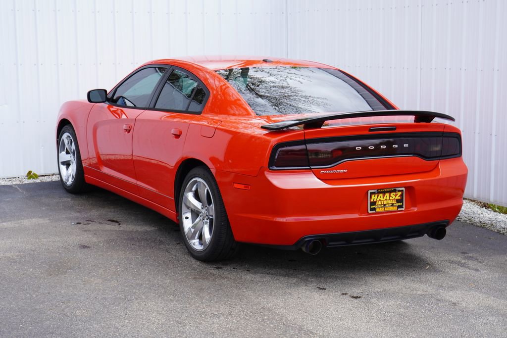 Used 2013 Dodge Charger SXT Plus RWD image 4