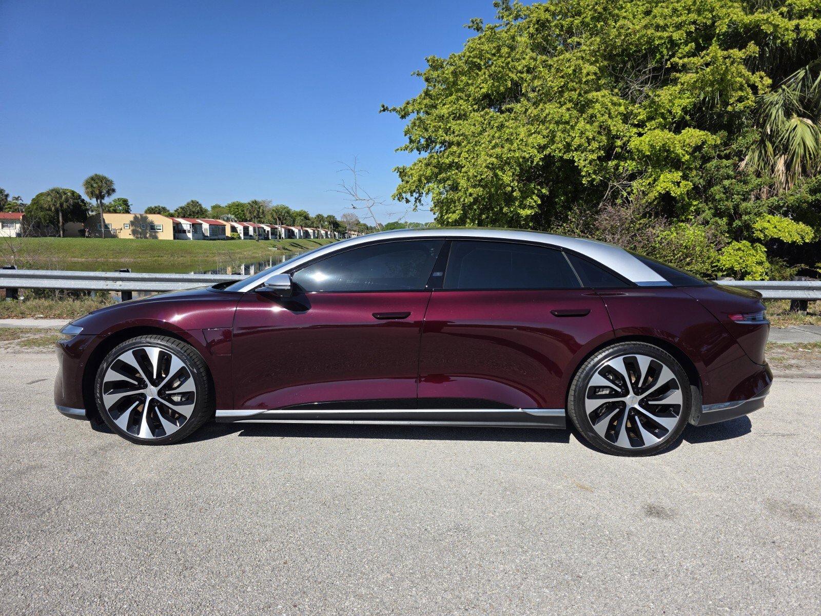 Used 2022 Lucid Air Grand Touring image 7