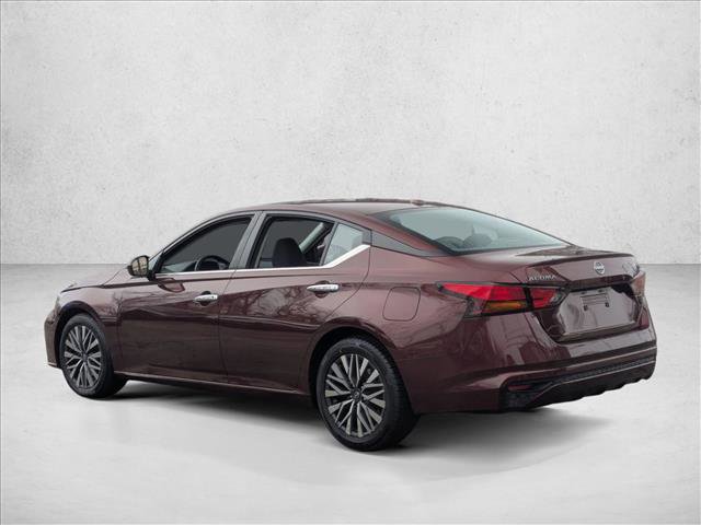Used 2023 Nissan Altima 2.5 SV image 8