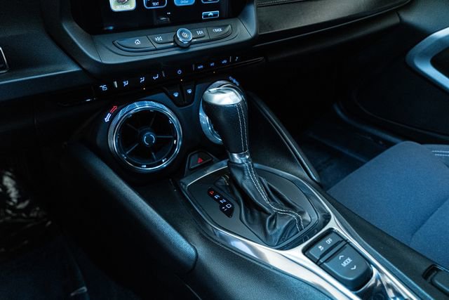 Used 2018 Chevrolet Camaro SS image 25