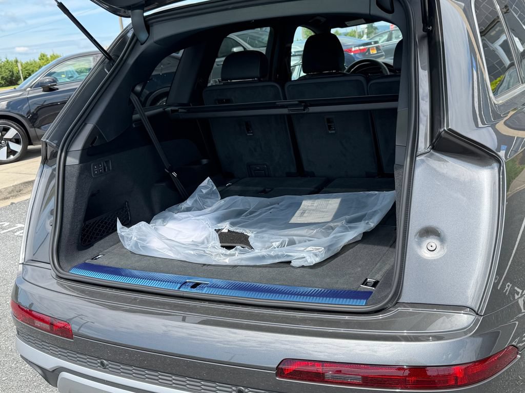 New 2026 Audi Q7 2.0T Premium Plus AWD/4WD image 13