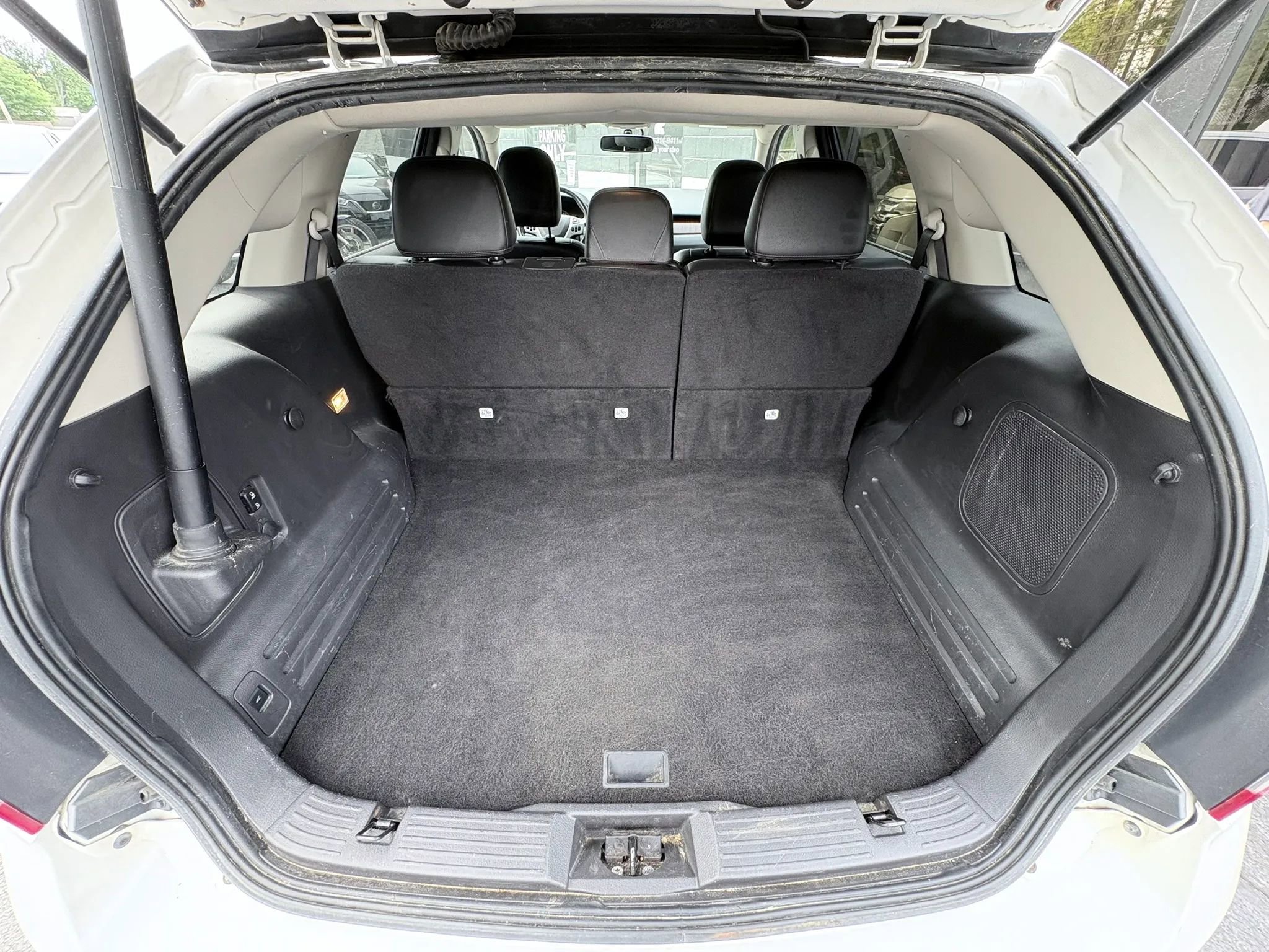 Used 2011 Ford Edge Limited w/ 301A Rapid Spec Order Code FWD image 16