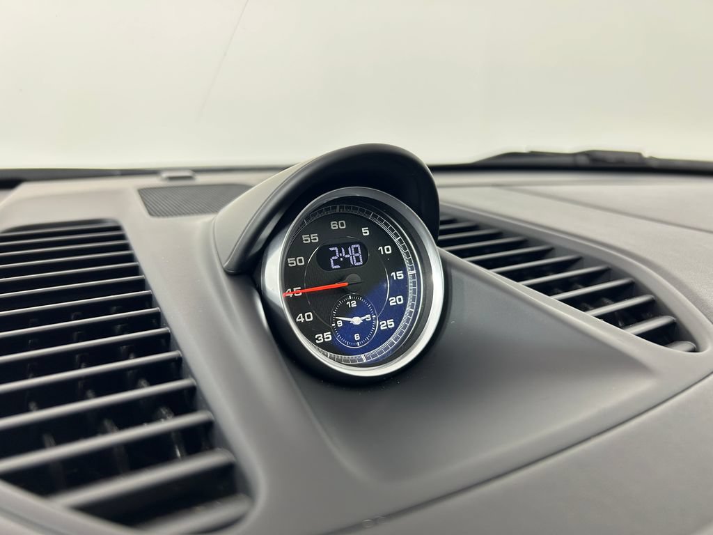 Certified 2019 Porsche 911 4 Coupe AWD/4WD image 20