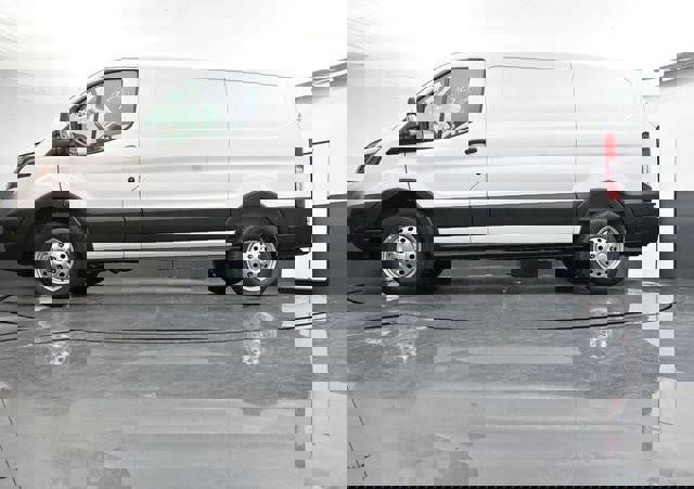 New 2025 Ford Transit 250 Low Roof AWD image 27