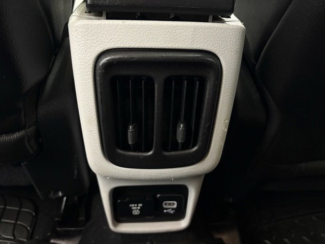 Used 2019 Jeep Compass Latitude image 10