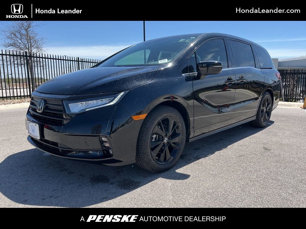 Certified 2024 Honda Odyssey Sport image 1