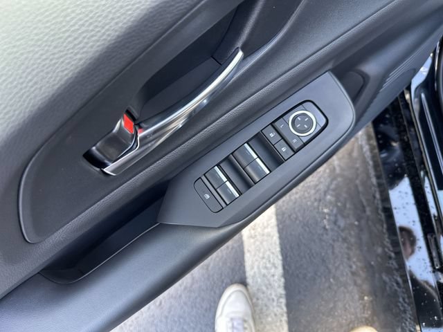 New 2026 Toyota Prius Plug-In Hybrid FWD image 17