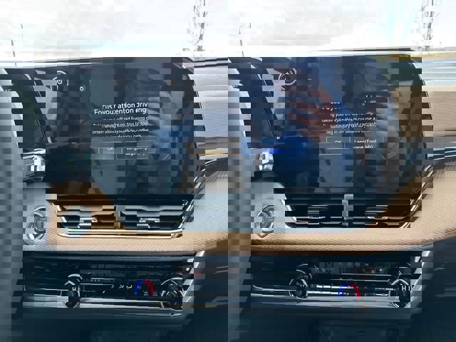 New 2026 Chevrolet Equinox ACTIV w/ Convenience Package III image 19