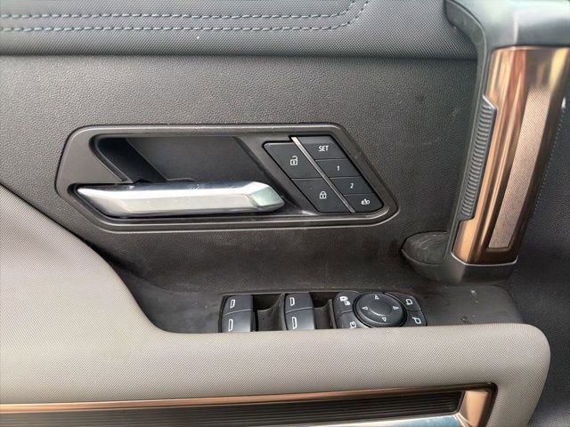 Used 2025 GMC Hummer EV 3X w/ Extreme Off-Road Package image 28