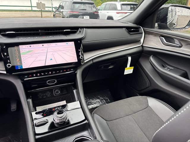 New 2027 Jeep Grand Cherokee L 4WD image 13