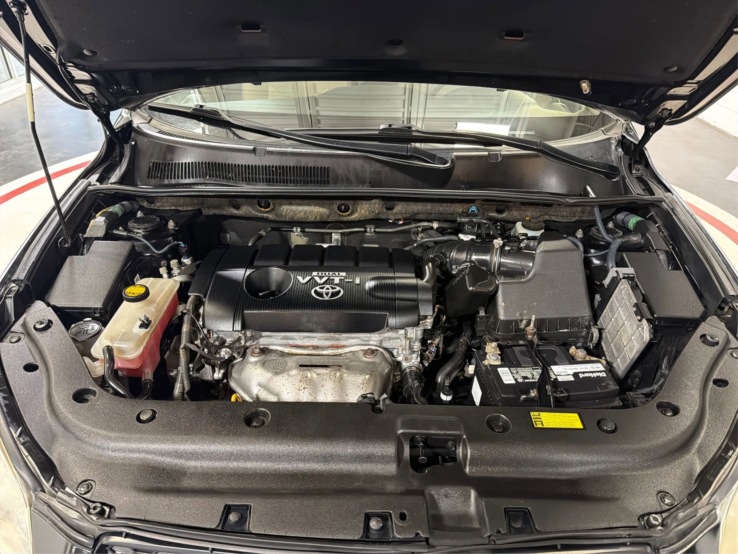 Used 2010 Toyota RAV4 4WD image 11