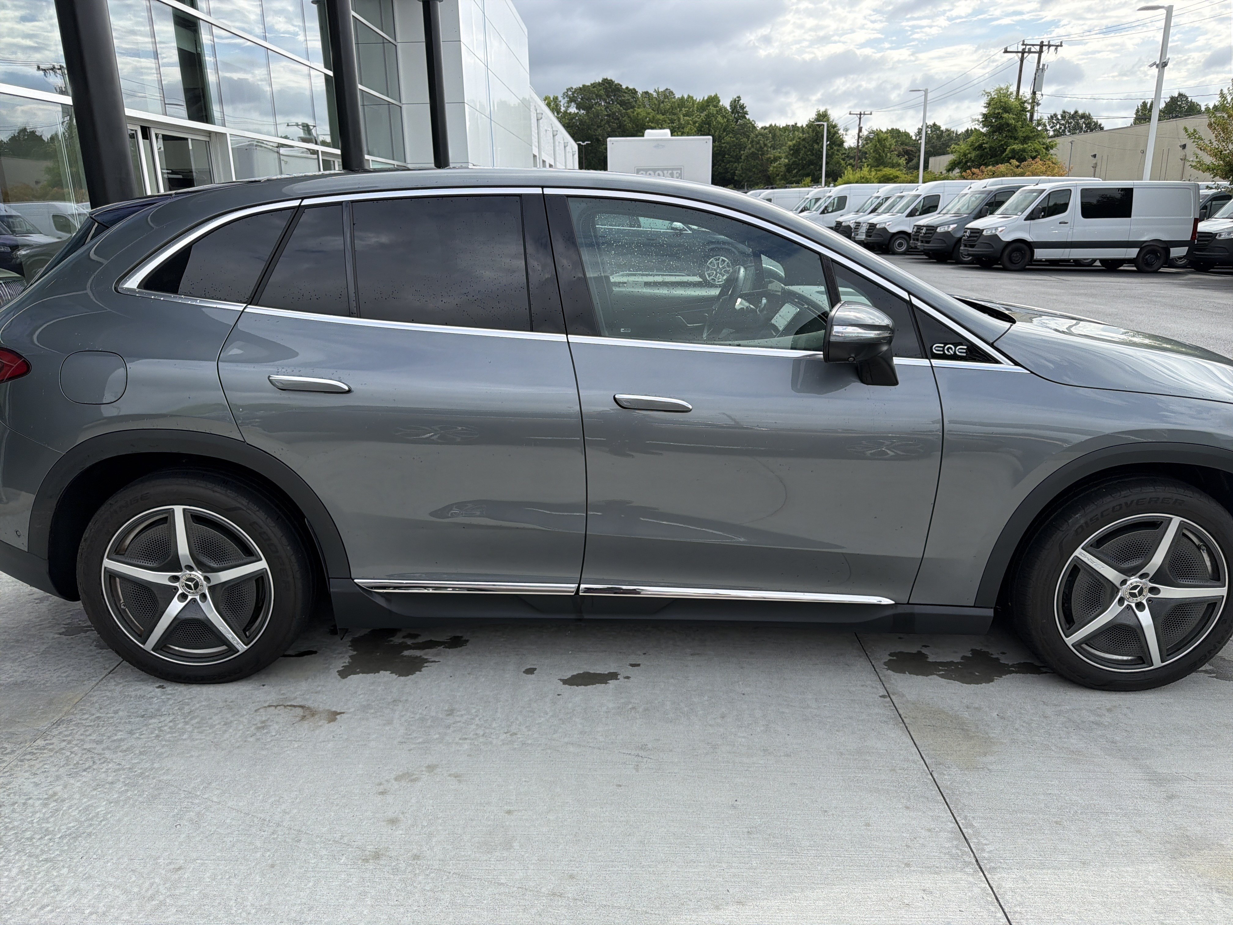 Certified 2025 Mercedes-Benz EQE 350+ SUV w/ AMG Line Exterior Package image 12