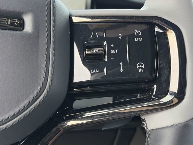 Used 2025 Land Rover Range Rover Sport SV Edition Two image 23
