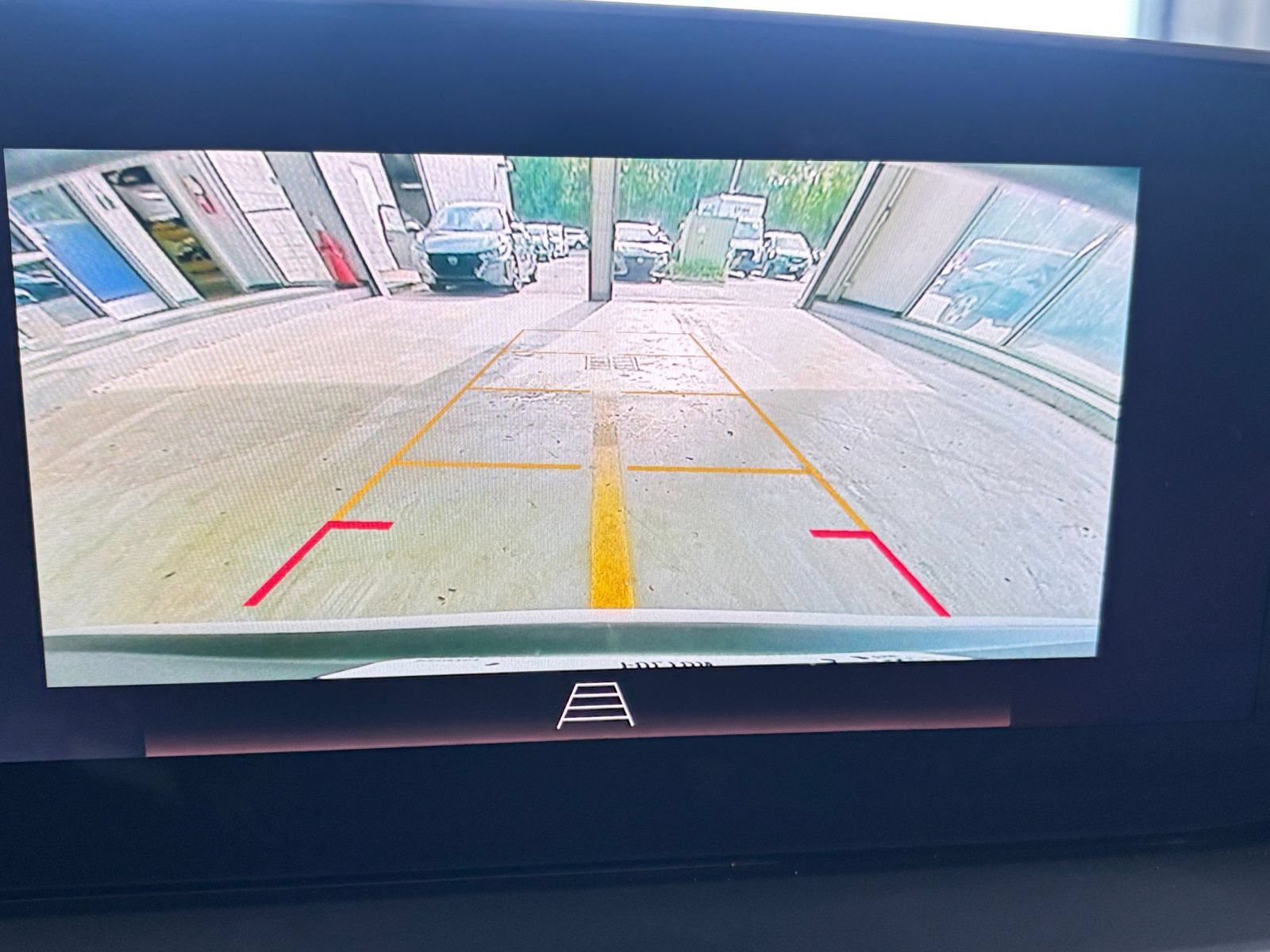 Used 2025 Nissan Sentra SV FWD image 22
