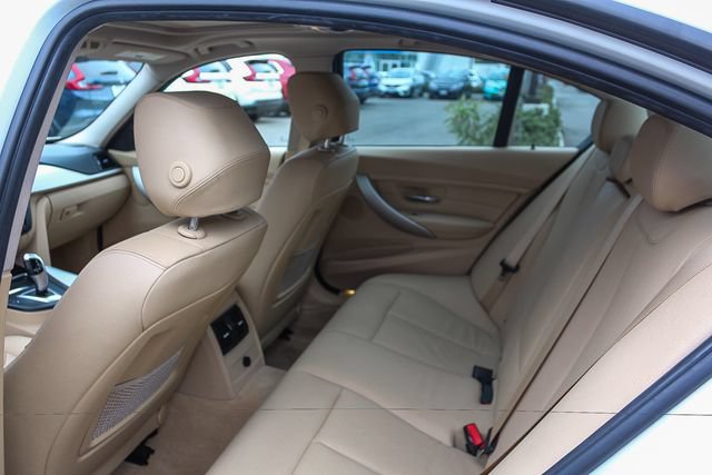Used 2012 BMW 328i Sedan RWD image 23