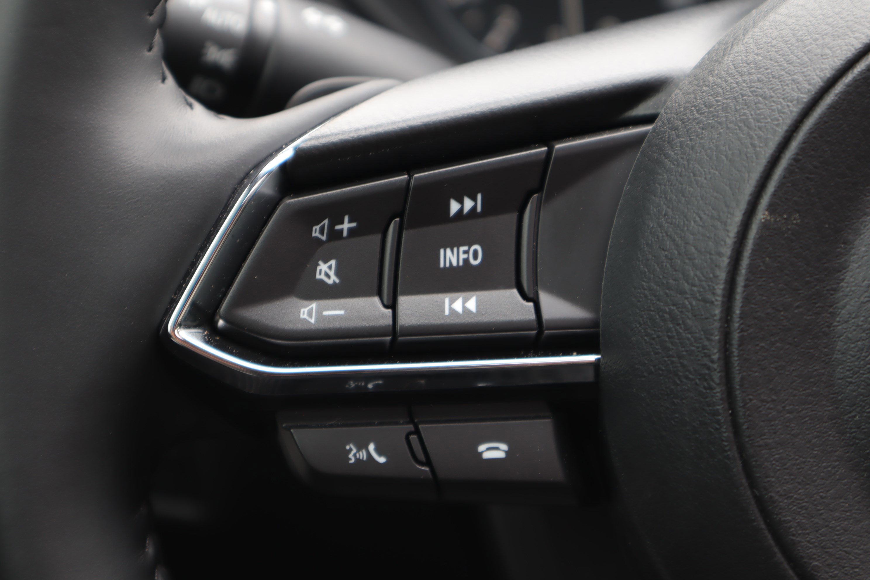Certified 2025 MAZDA CX-5 AWD 2.5 S w/ Premium Plus Pkg image 18