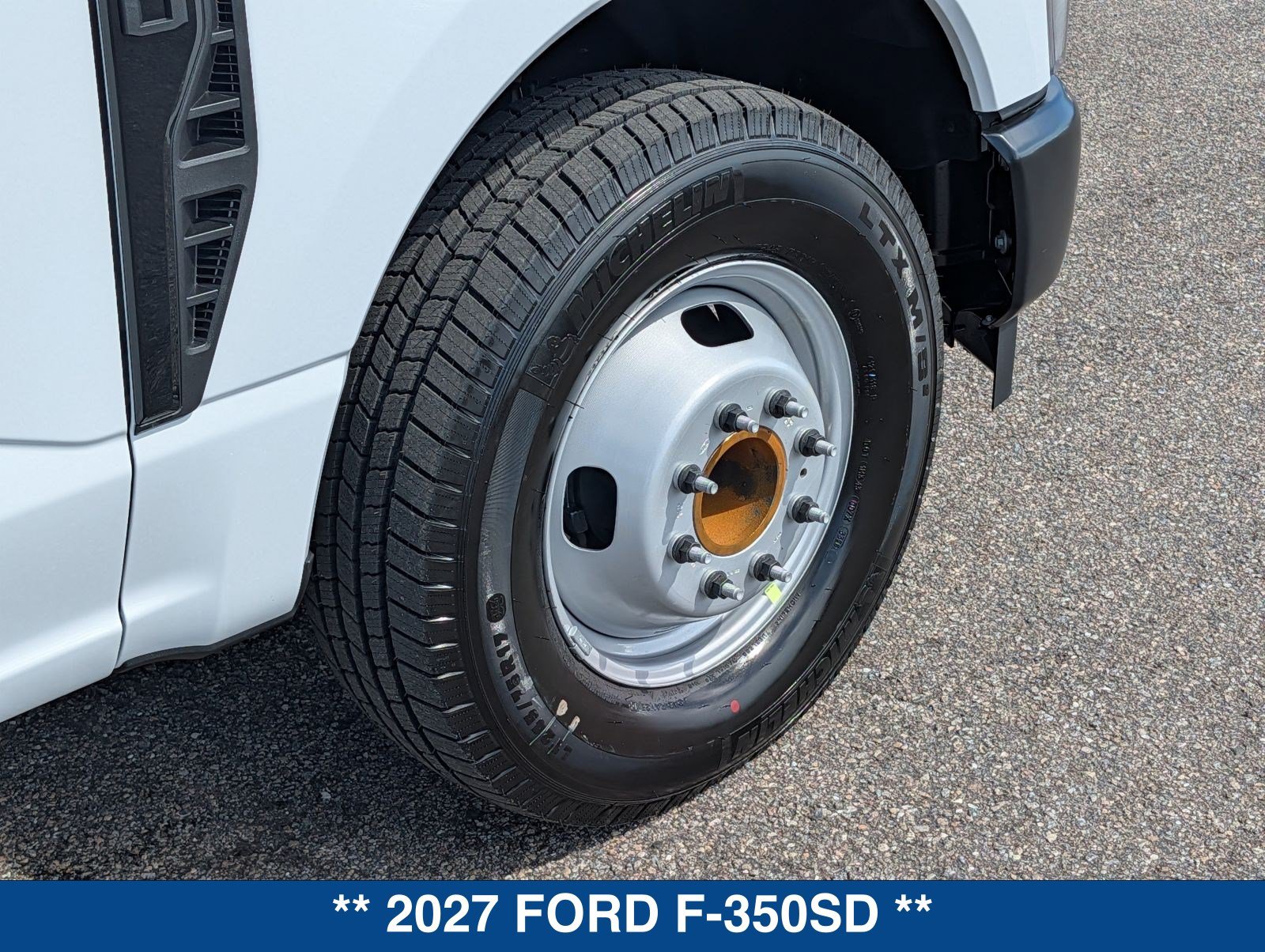 New 2027 Ford F350 XL RWD image 14