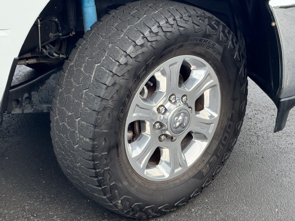 Used 2024 RAM 2500 Big Horn w/ Off Road Package AWD/4WD image 12