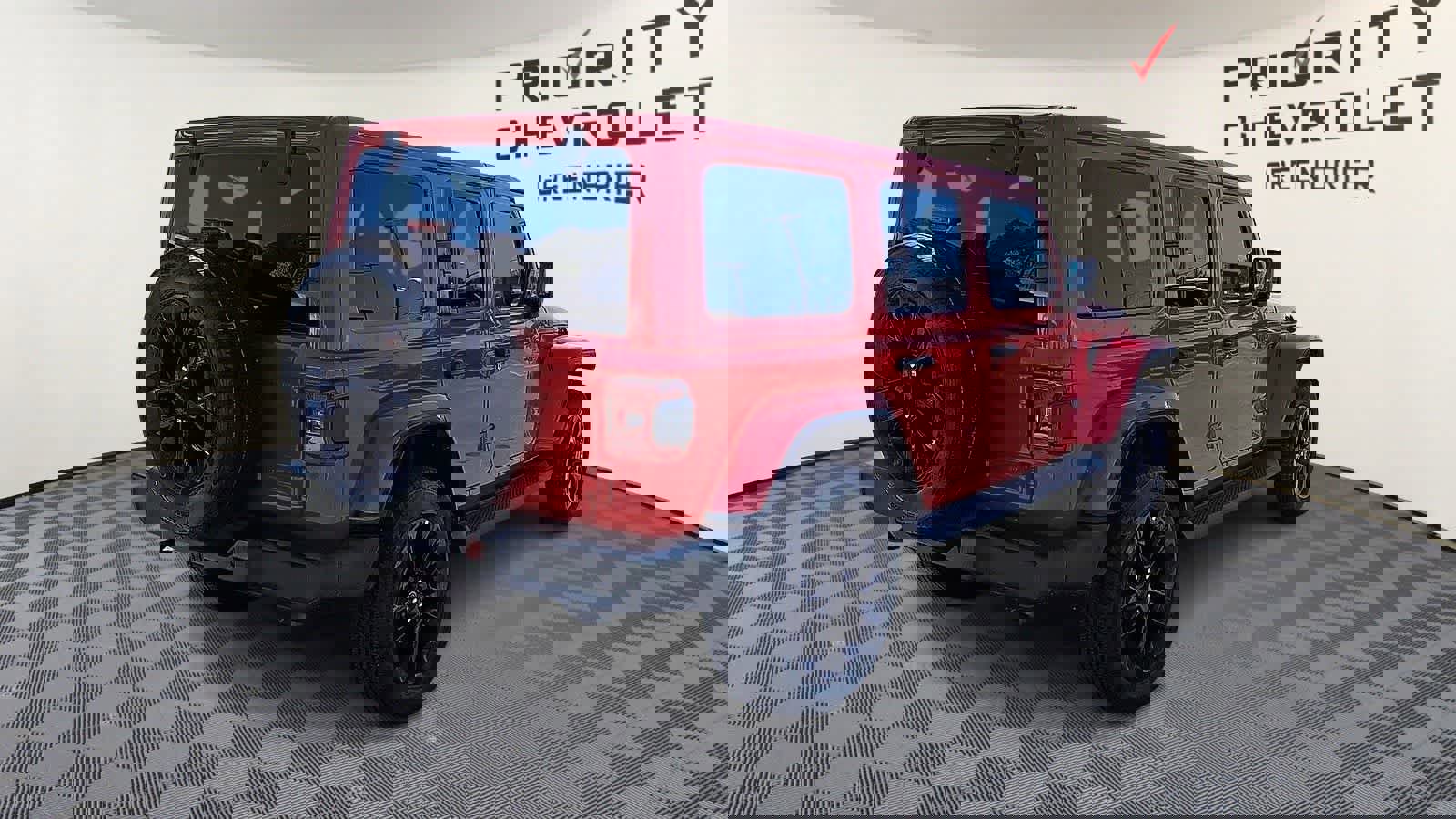 Used 2025 Jeep Wrangler Sahara image 8