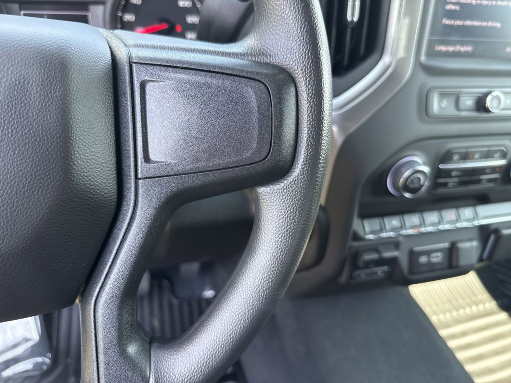 Used 2025 Chevrolet Silverado 1500 Custom image 24