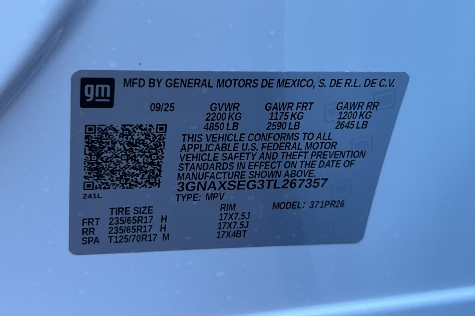 New 2026 Chevrolet Equinox ACTIV w/ Convenience Package III image 24