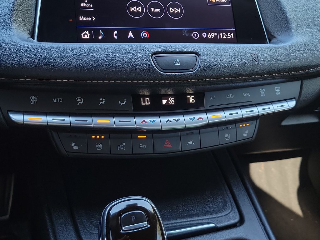 Used 2020 Cadillac XT4 Sport AWD/4WD image 16
