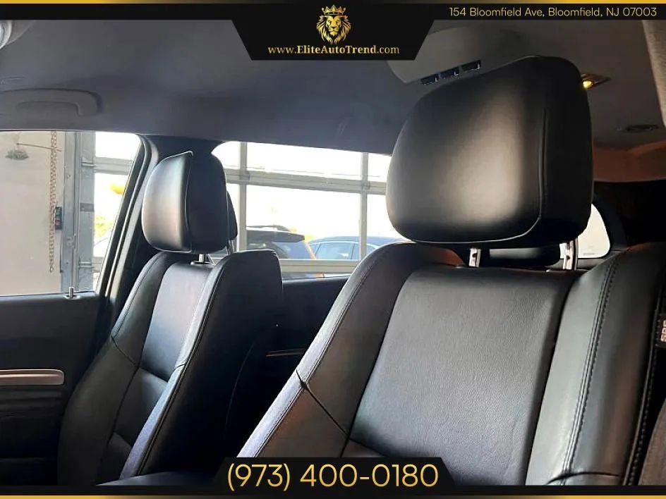 Used 2020 Dodge Durango SXT image 12