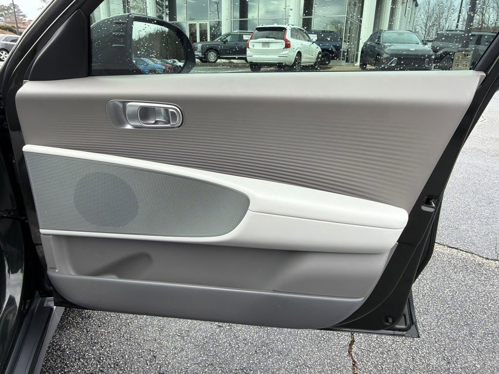 Used 2023 Hyundai Ioniq 6 SEL w/ Cargo Package image 14