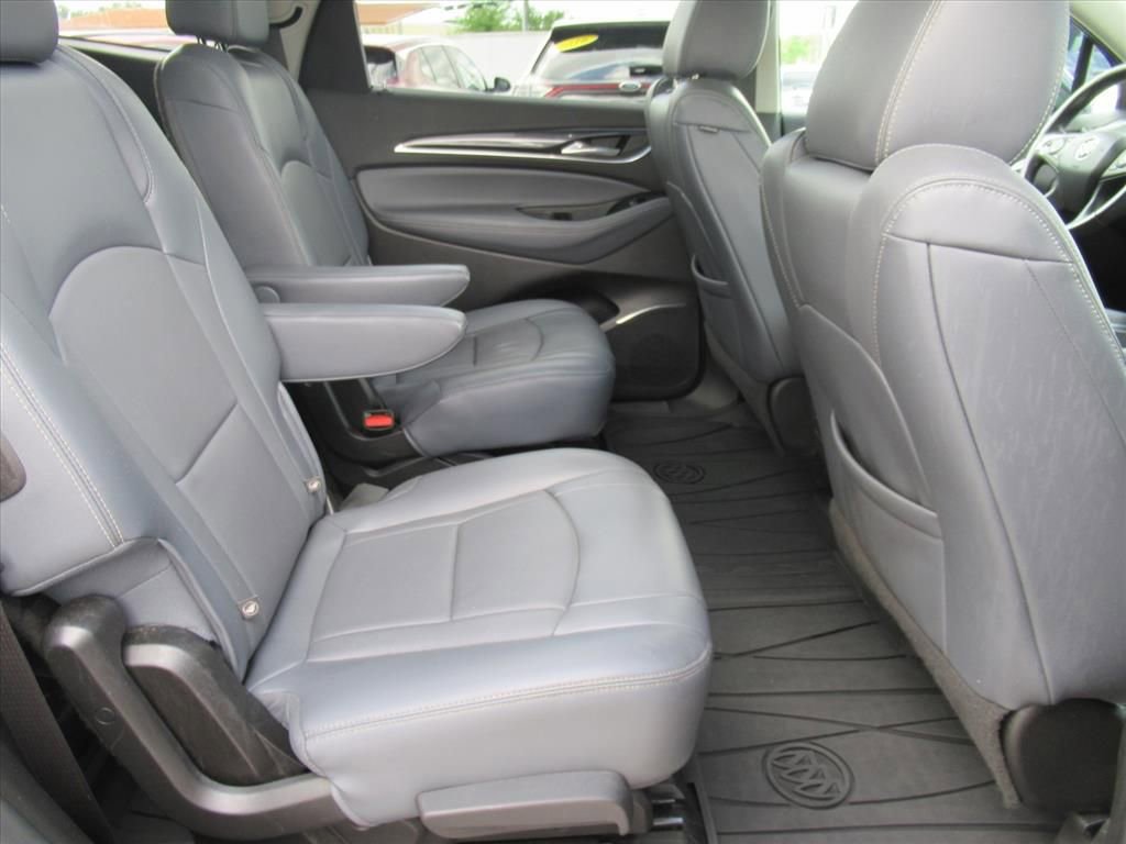 Used 2019 Buick Enclave Essence w/ LPO, Sport Appearance Package image 12