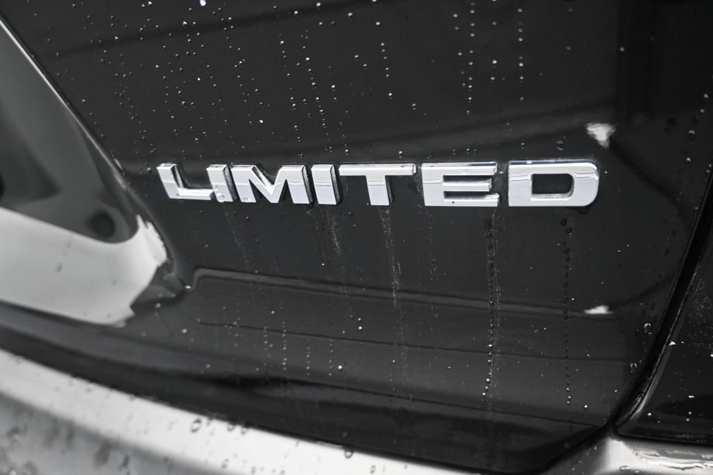 Used 2022 Jeep Cherokee Limited AWD/4WD image 43