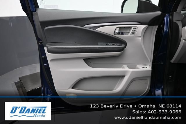 Used 2023 Honda Ridgeline RTL-E image 23
