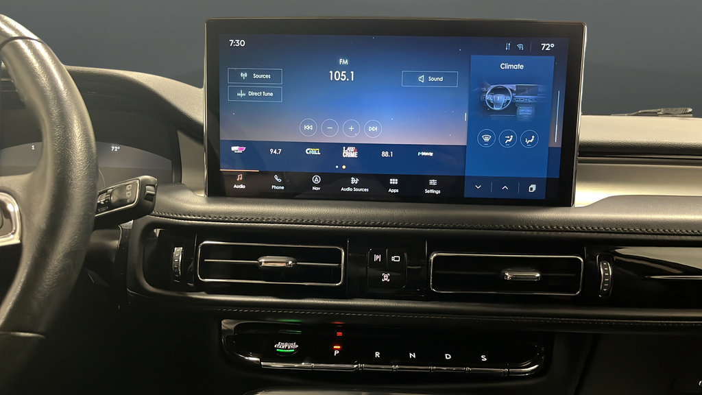 Used 2023 Lincoln Nautilus AWD w/ Premium Package image 13