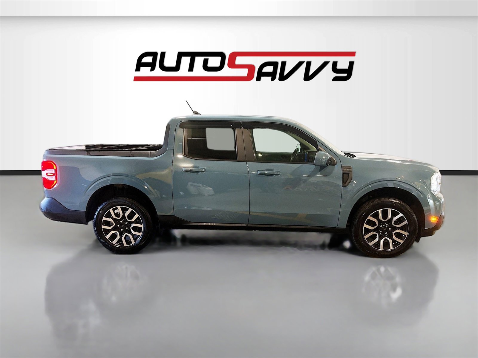 Used 2023 Ford Maverick Lariat w/ Lariat Luxury Package image 8