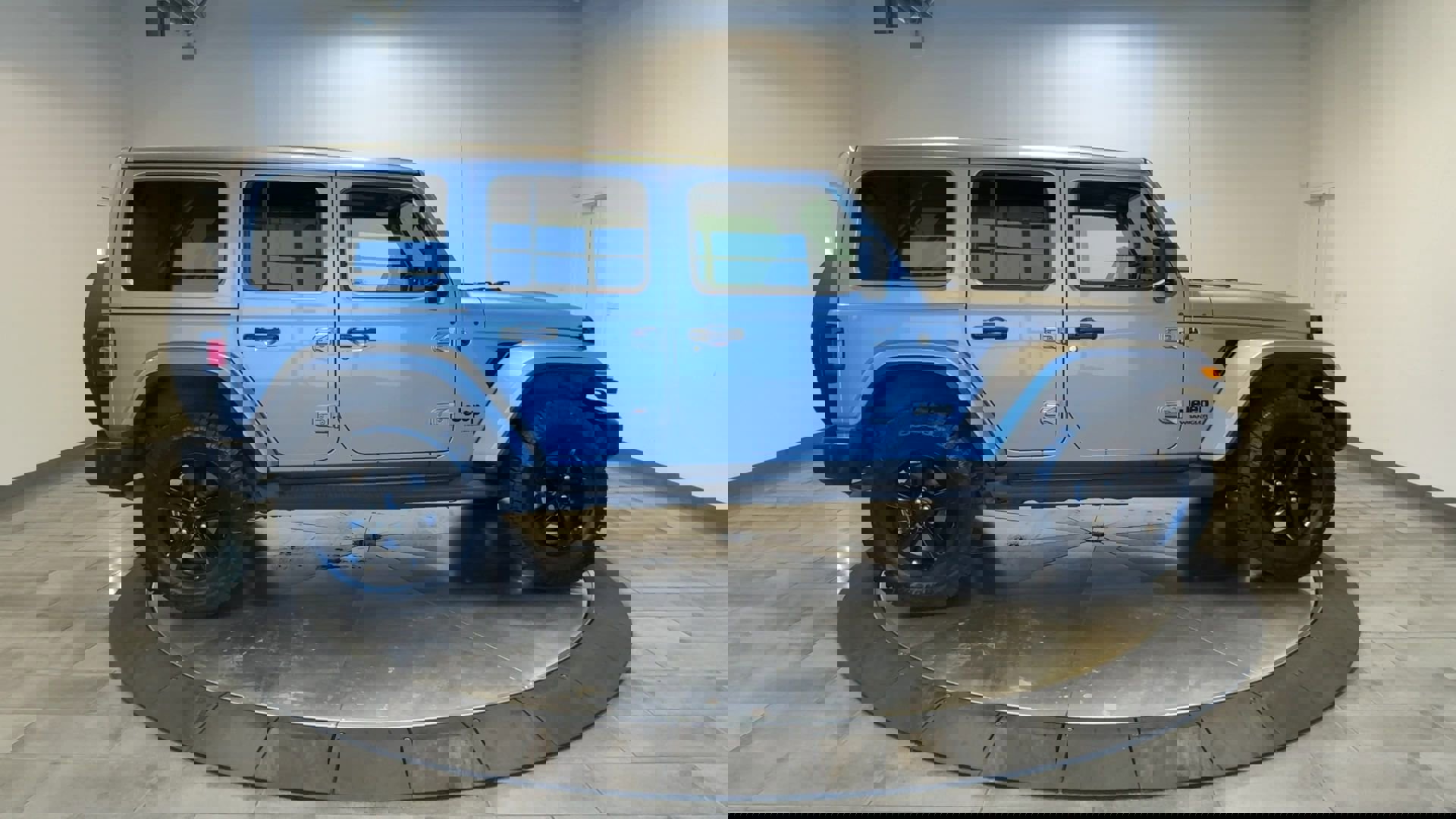 Used 2021 Jeep Wrangler Unlimited Sahara image 9