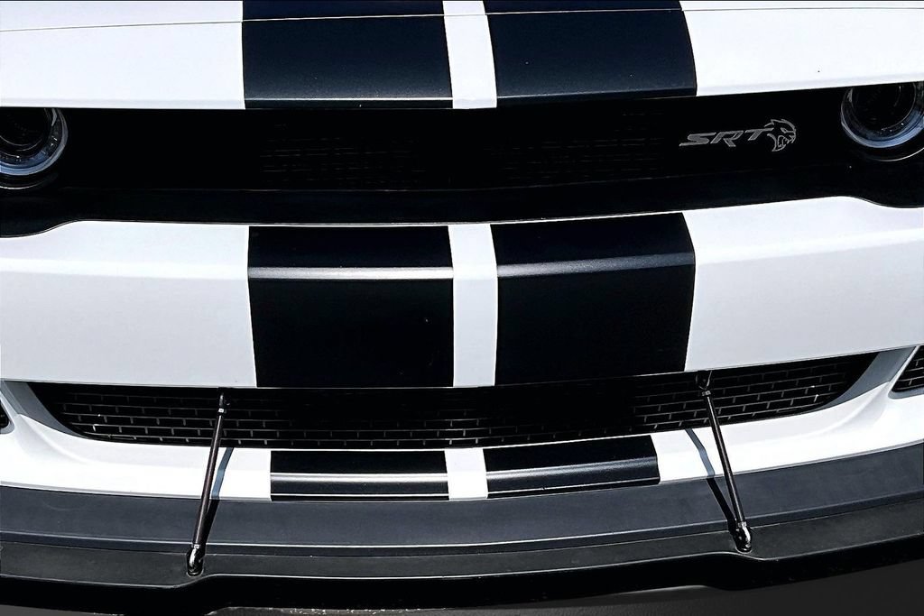 Used 2018 Dodge Challenger SRT Hellcat RWD image 29