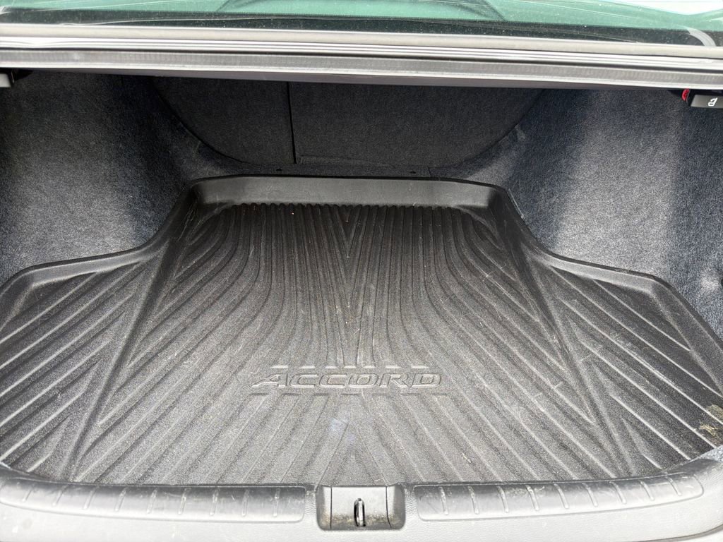 Used 2021 Honda Accord EX-L image 49