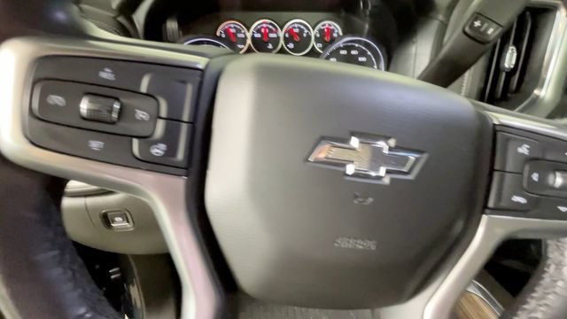 Used 2022 Chevrolet Silverado 1500 LT Trail Boss AWD/4WD image 22