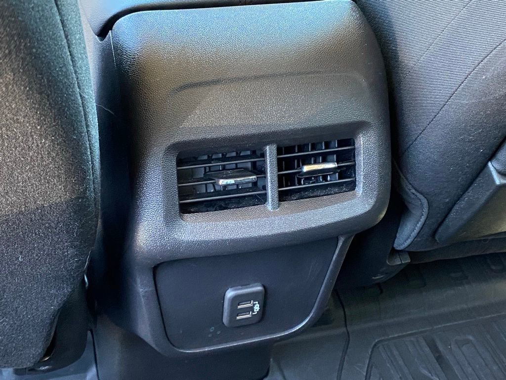 Used 2024 GMC Terrain SLE w/ Driver Convenience Package AWD/4WD image 27